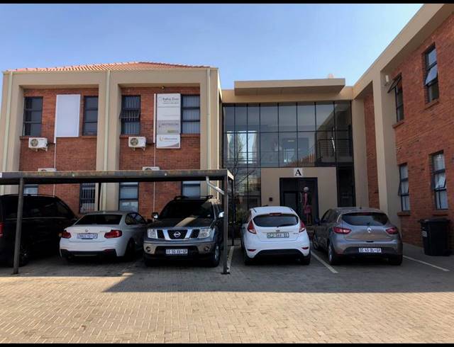 BUSINESS PROPERTY TO RENT IN CELTISDAL